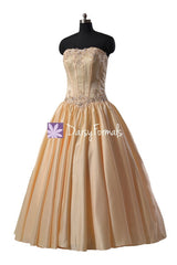 Amazing Embroidery Wedding Dress Strapless Semi sweetheart Wedding Gown (Tatiana)