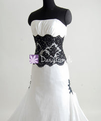 Charming Strapless Wedding Dress Fit & Flare Black Lace Wedding Gown (Beth)